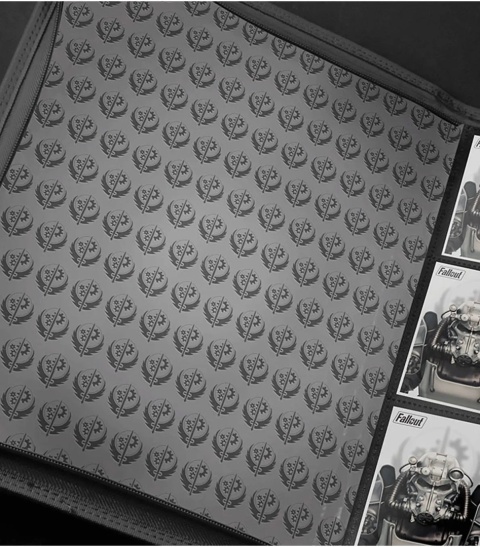 Ultra Pro: Fallout - Brotherhood of Steel - 9-Pocket Zippered PRO Binder